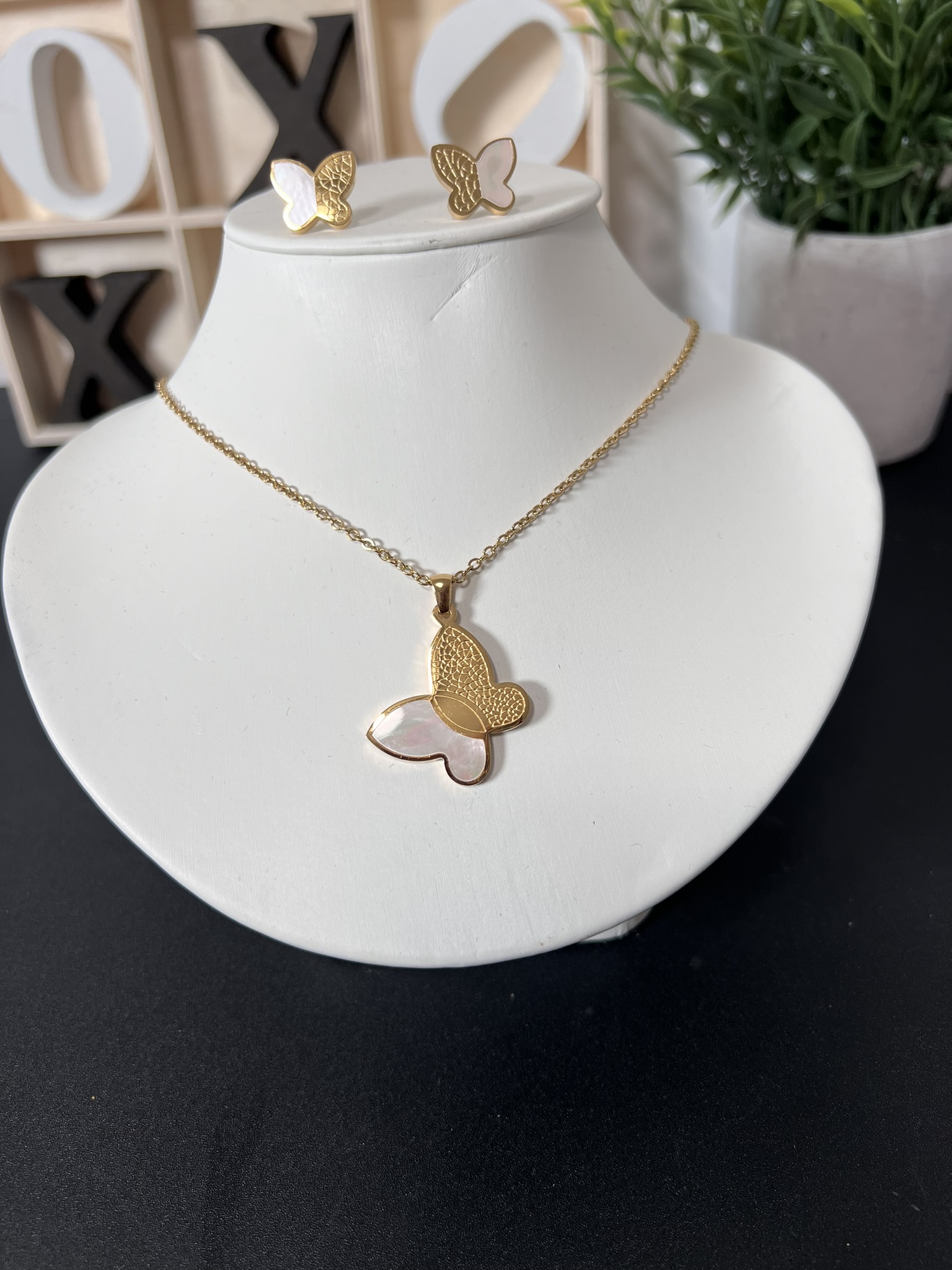 IMG_7687 Non-tarnish stainless steel butterfly jewelry set - Image 1