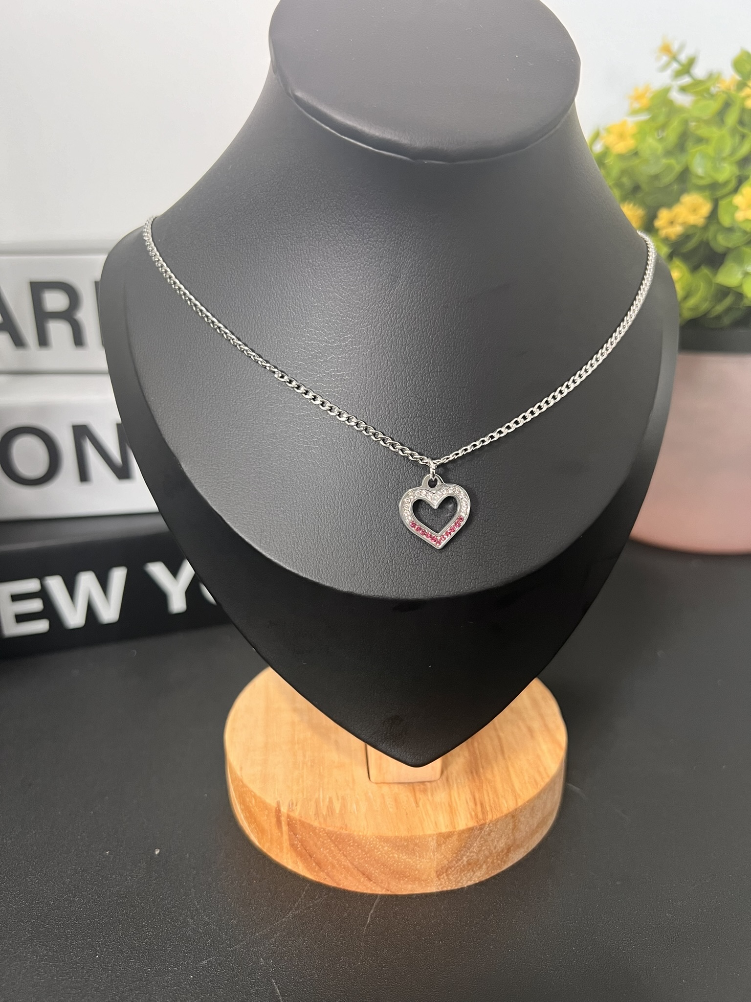 IMG_7848 Stainless steel non-tarnish heart necklace - Image 1