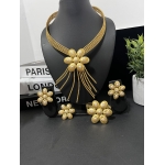 Luxurious Non-Tarnish Stainless Steel Floral Jewelry Set