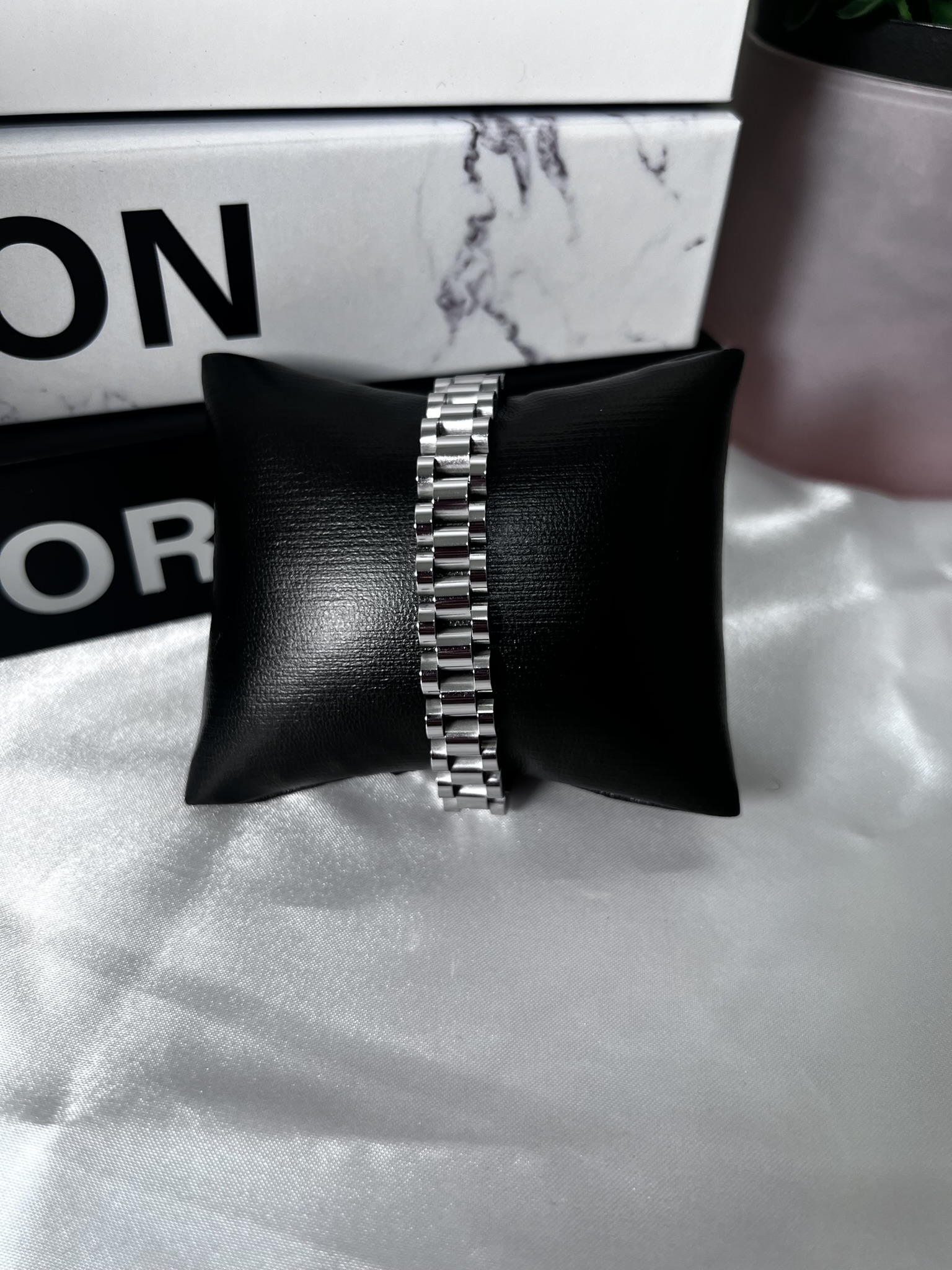 IMG_8120 Stainless steel non-tarnish bracelet - Image 1