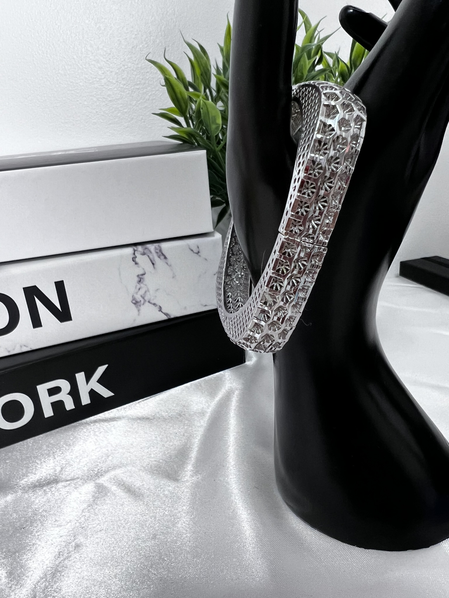 IMG_8243 Stainless steel non-tarnish bangle bracelet - Image 1