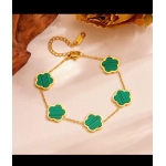 Luxury Black Clover Gold Bracelet – Elegant, Minimal & Perfectly Timeless